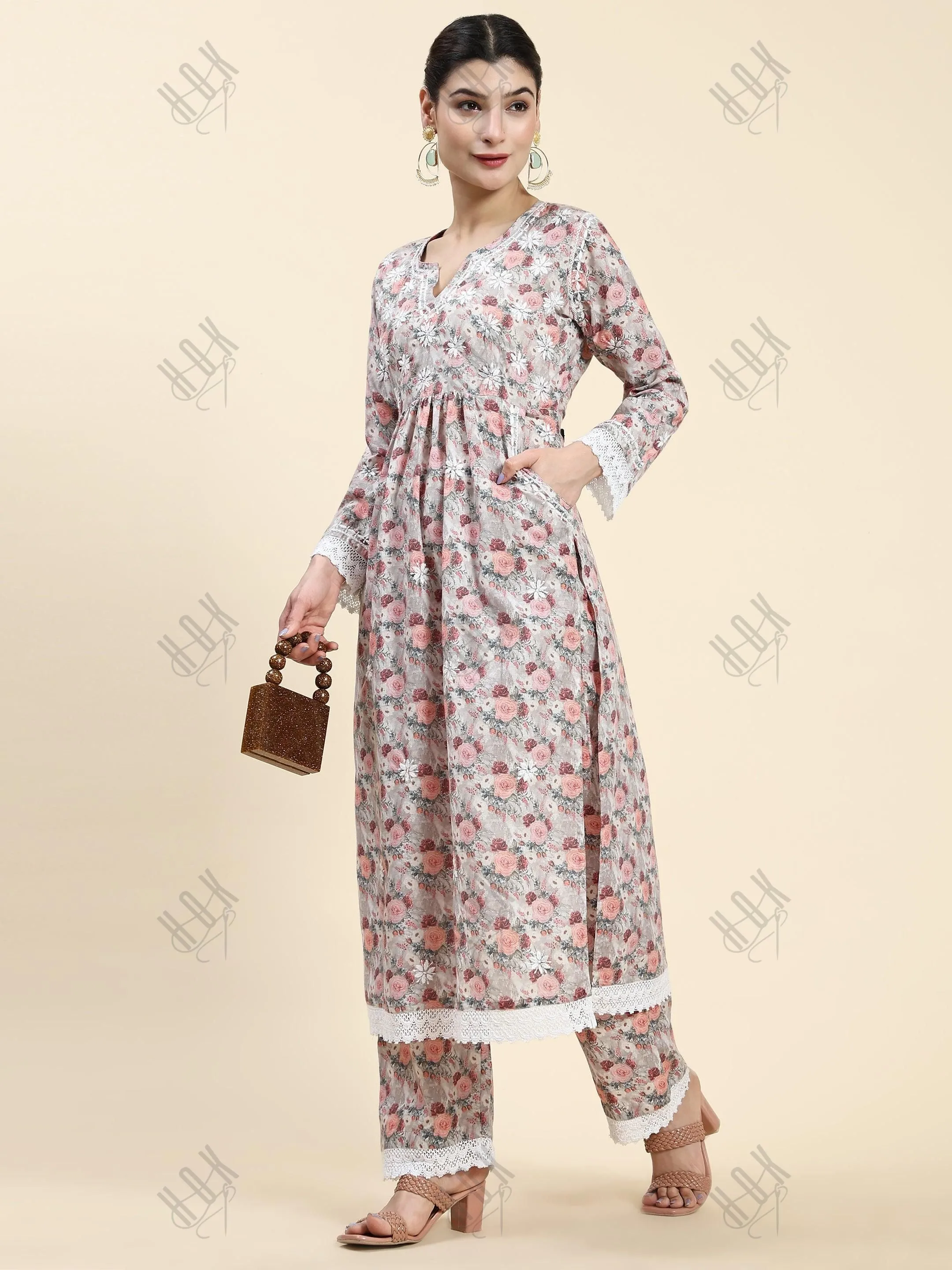 Samma Chikankari CO-ORD Set In Mul Cotton for Women In Pink