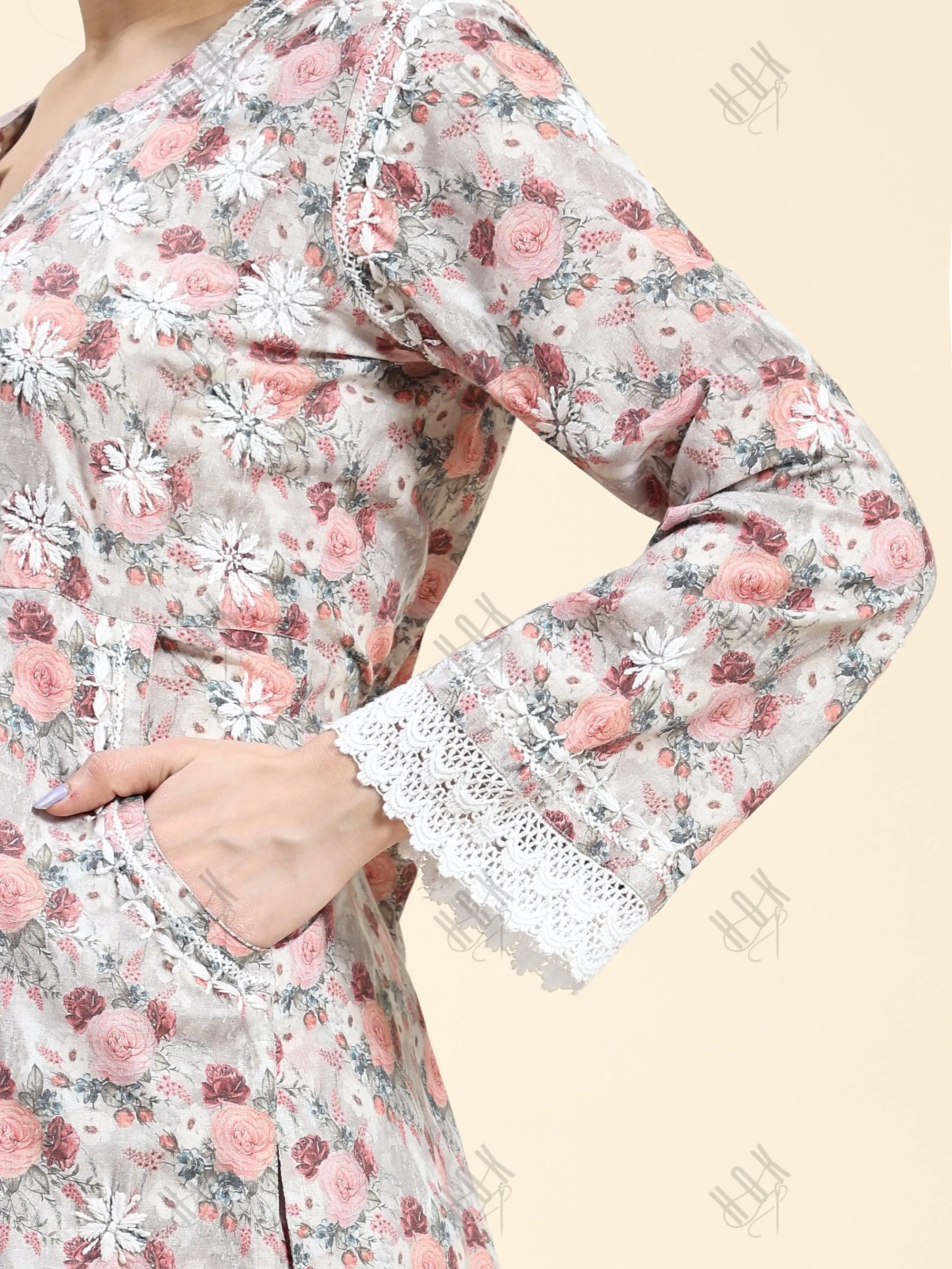 Samma Chikankari CO-ORD Set In Mul Cotton for Women In Pink