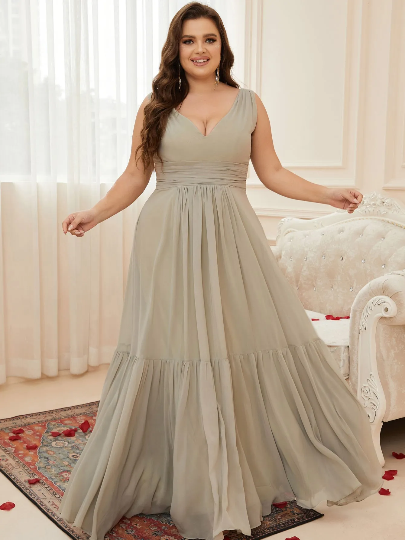 Women Plus Size V-neck Sleeveless Chiffon Long Formal Bridesmaid Dresses